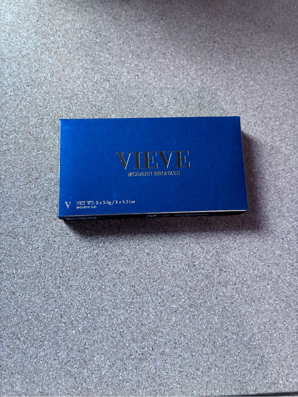 Eve Modern Bronzer Compact — Deep Blue Case